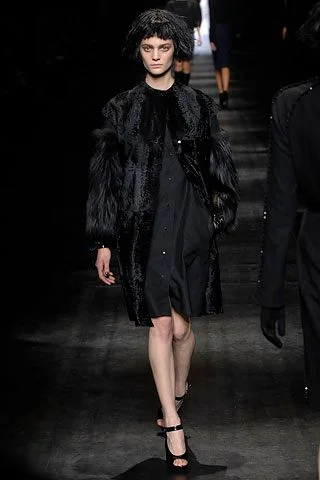 Look 25